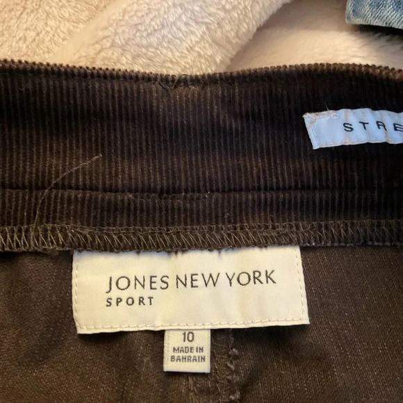 Jones New York Sport Women’s Boot Cut Corduroys - Picture 4 of 4